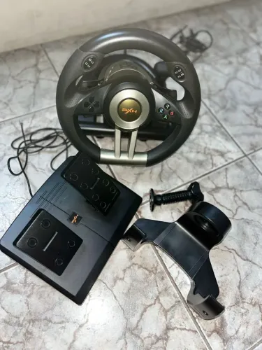 VOLANTE PXN V3 XBOX/PC/PLAYSTATION (POUCO USADO)