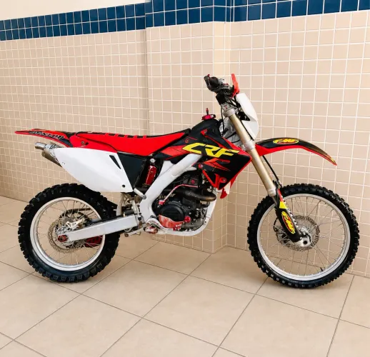 CRF 250X COM PREÇO DE 230