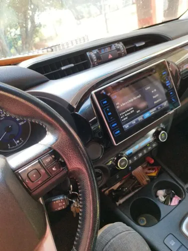 Toyota Hilux CD SRV 4X4 2.8 TDI Diesel Aut. 2018