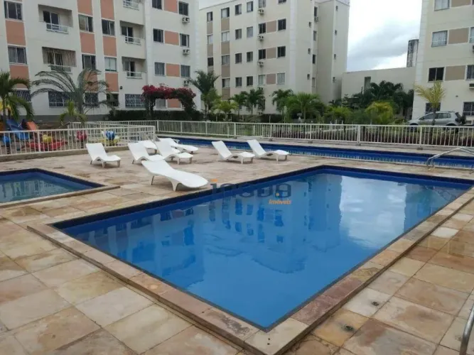 Apartamento com 2 dormitórios para alugar, 45 m² por R$ 1.634,51/mês - Maraponga - Fortale