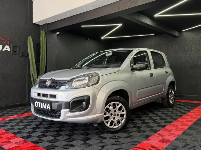 Fiat Uno Attractive 1.0 EVO Fire Flex 8V 5P 2021