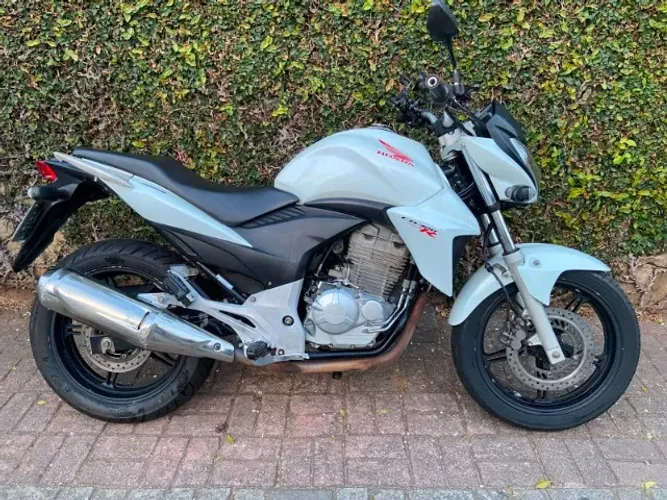 Honda CB 300 2014