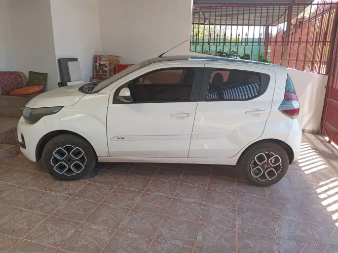 Fiat Mobi Like 1.0 Fire Flex 5P. 2017
