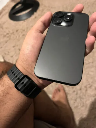 iPhone 16 pro Preto 128 Gb garantia até agosto 