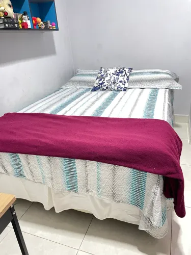 Cama Box Casal Ortobom 1,38x1,88 + Colchão | Excelente Estado | Toledo/PR