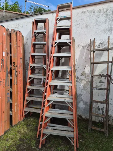 Escadas de fibras dobráveis 