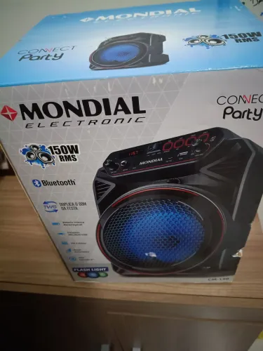 Caixa de som Bluetooth Mondial 150W pega microfone nova lacrada