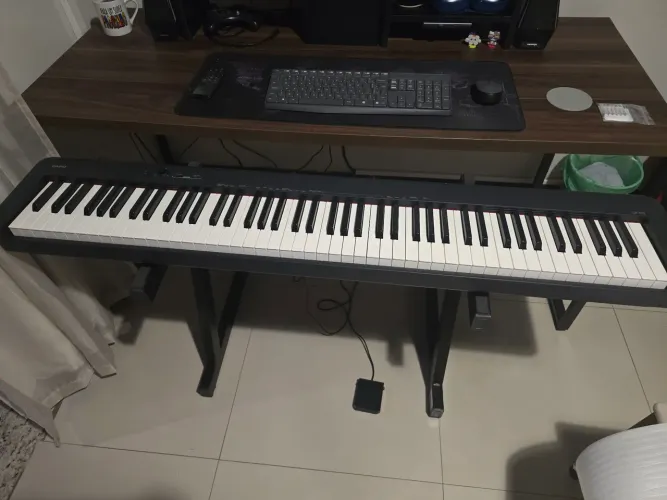 Piano eletrônico Casio CDP-S110 + Suporte Saty