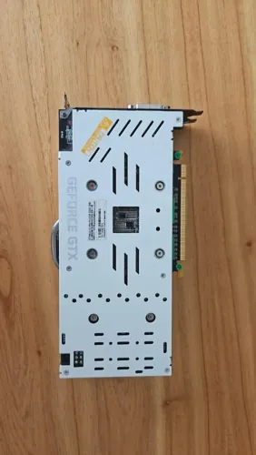 Placa de Vídeo GTX 1060 EX OC White 3 GB (GALAX)