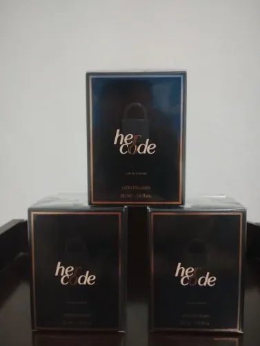 PERFUME HER CODE TRADICIONAL O BOTICARIO FEM ORIGINAL LACRADO . R$ 189,90 CADA