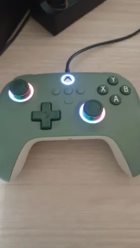 Controle 8BitDo Ultimate C/ Fio Controller Dark Green (1)