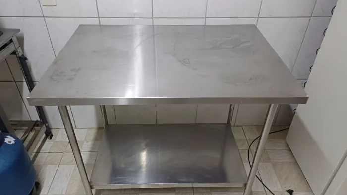 Mesa de Inox 1000 x 700 x 900 - Fritomaq