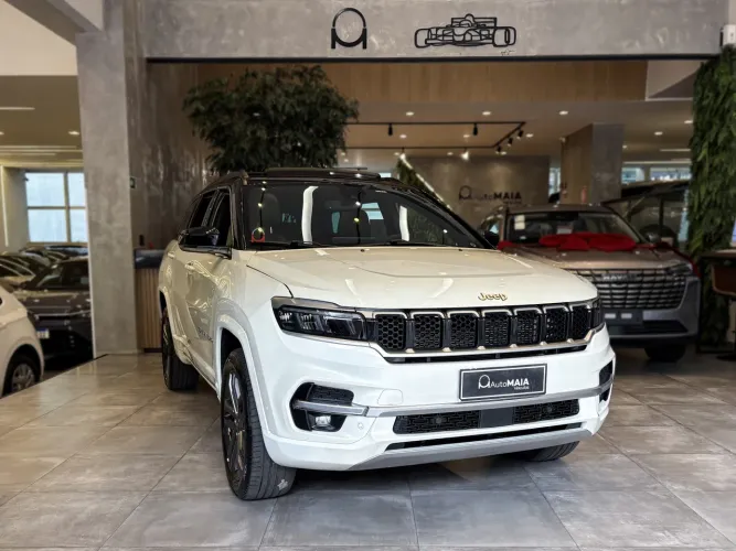 Jeep Commander Overl. 2.2 TD 4X4 Diesel Aut. 2025