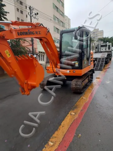 ESCAVADEIRA LONKING DE 6T ANO 2024