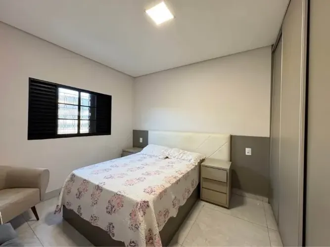 Cama Casal Box + Criados Mudos