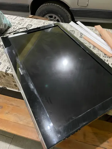 Tv 40 polegadas para retirada de peças