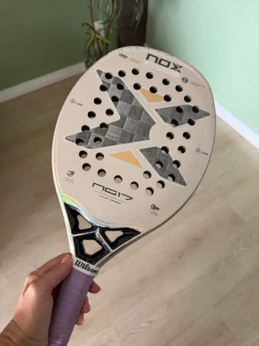 Raquete Nox beach tennis