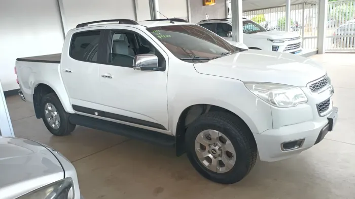 Chevrolet S10 Pick-up LTZ 2.4 F.power 4X2 CD 2013