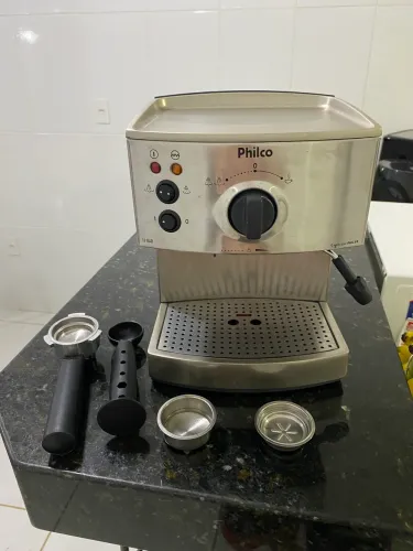 Cafeteira expresso Philco PHC19