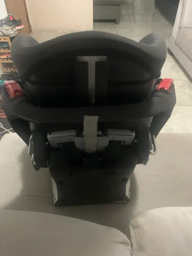 Cadeirinha infantil automotiva até 25 kg