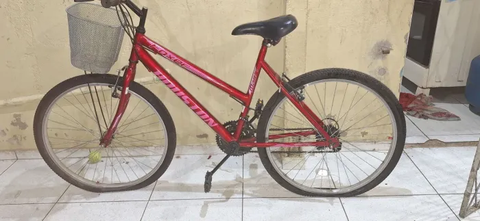  Bicicleta Houston Foxer Aro 26 - Com Marchas e Cestinha