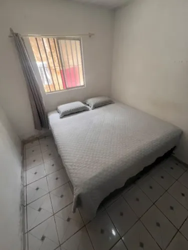 Cama Casal King Nova