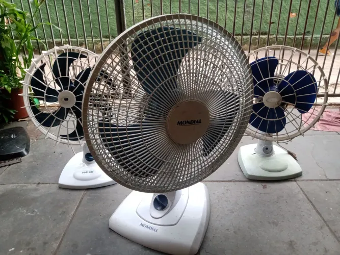 Ventilador mundial 40 branco.