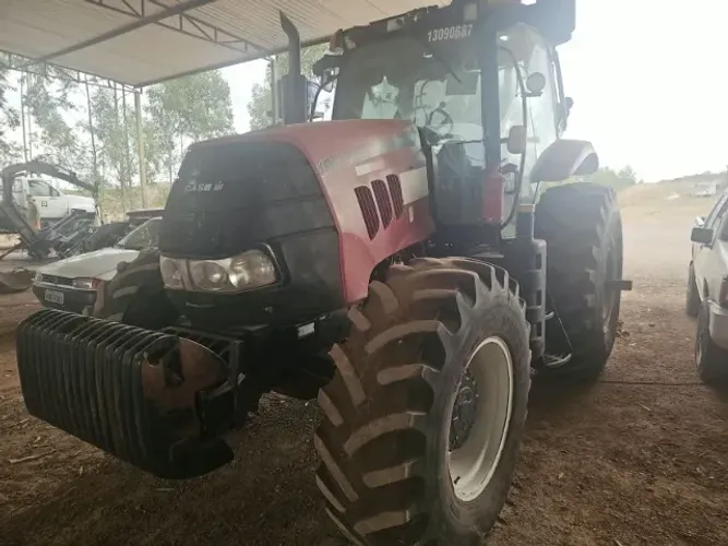 TRATOR CASE PUMA 185