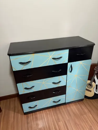 Cômoda 5 gavetas preta