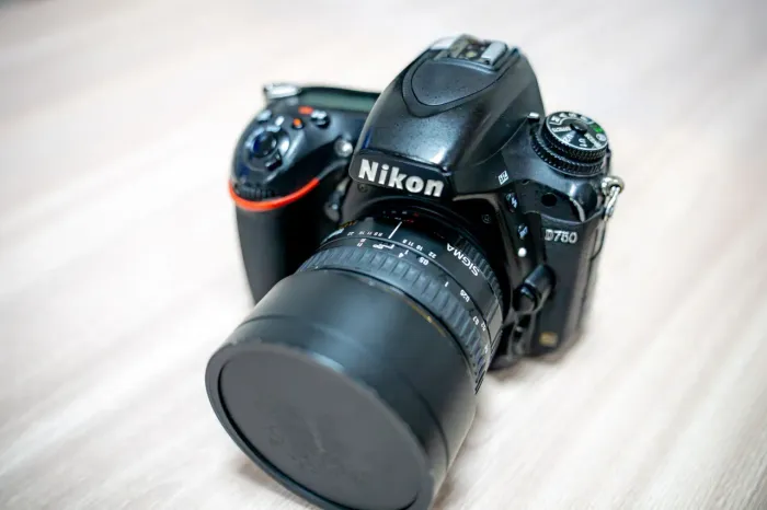 VENDO CÂMERA D750 E LENTE 15MM F2.8 DA SIGMA ART (PROMOÇÃO)