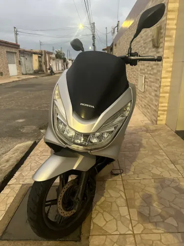 Vende-se Pcx