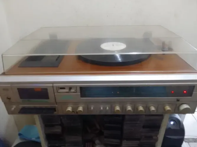 Toca Discos 3 em 1 CCE SHC 8000 
