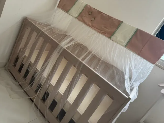 VENDO - Berço Reller Noah + Colchão + Kit Mosquiteiro