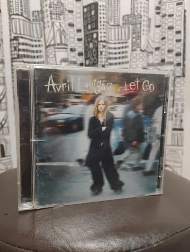 Cd_Avril Lavigne_ Let'sGo