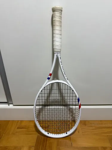 Raquete Tecnifibre Tfight 300s 16x19 98? L3