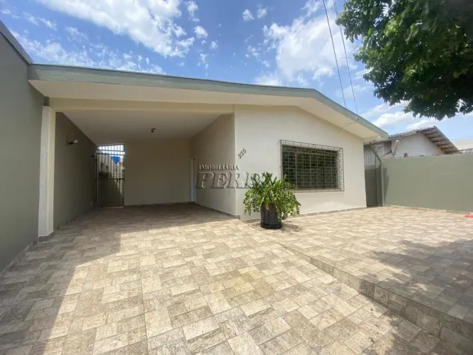 Casa para alugar no jardim California na região leste em Londrina.