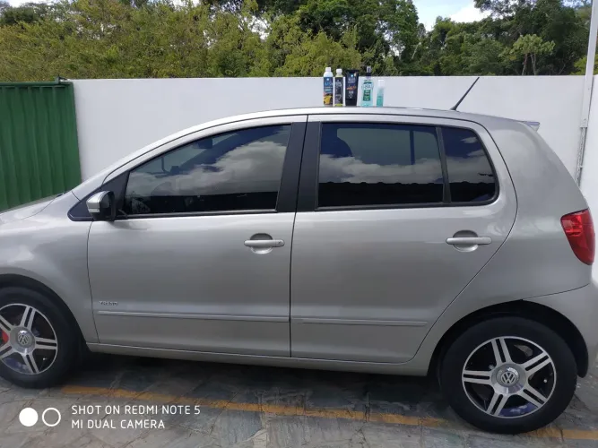 Volkswagen Fox 1.0 MI Total Flex 8V 5P 2014