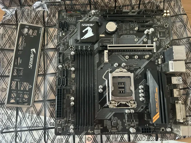 Placa mãe aorus b360m gaming 3