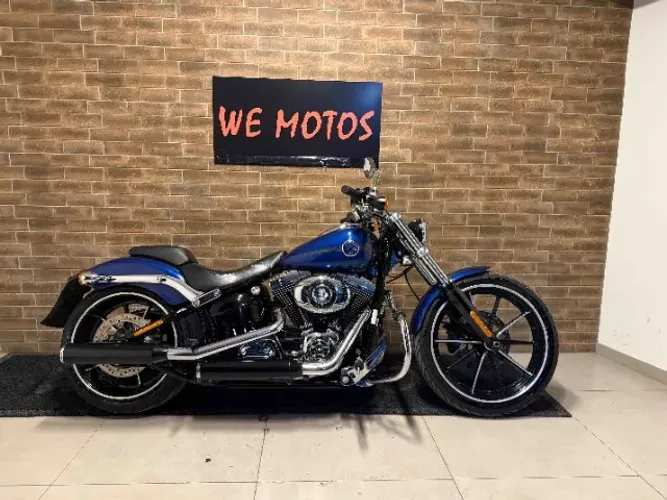 Harley Davidson Breakout 2015