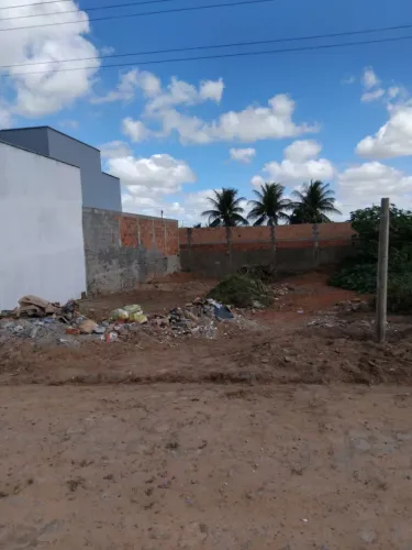 Terreno 10x26 no Zélia Barbosa