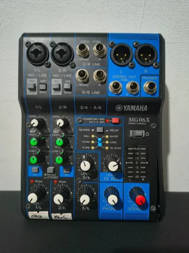 Mixer Yamaha MG06X