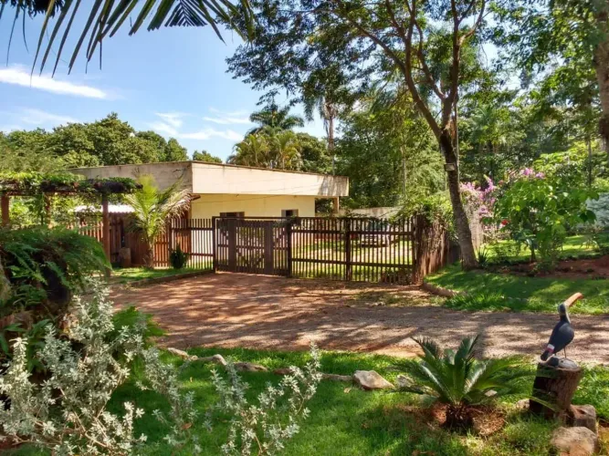 Chacara com 8270metros 2 Casas no Jardim Mariliza