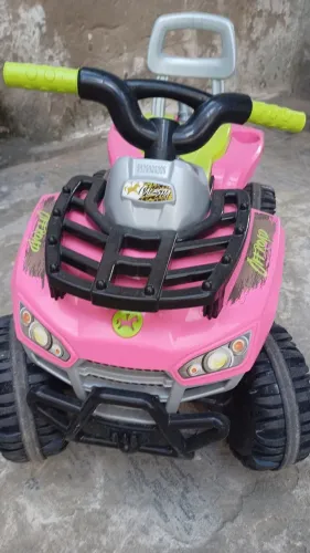 Quadriciclo infantil