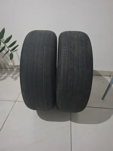 Pneus 195/60 R16 02 unidades.