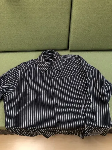Lote de camisas masculino semi nova TM M mais serve G tbm! São 8 camisas .