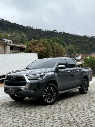 Toyota Hilux CD SRX 4X4 2.8 TDI 16V Diesel Aut. 2024