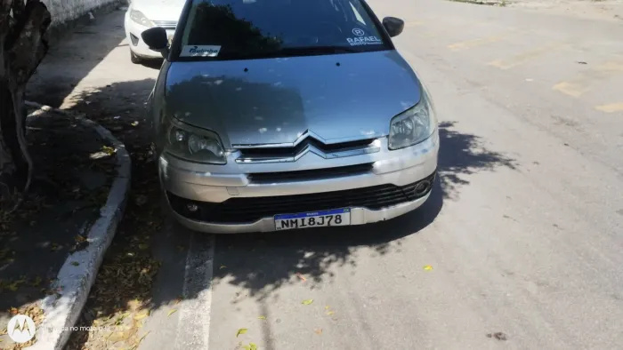 Citroen C4 GLX 1.6 Flex 16V 5P Mec. 2011