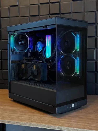 Workstation Gamer R5 5500X3D, RTX 3060Ti 8GB, 32GB RAM, SSD 480GB, B550, Gabinete Hyte