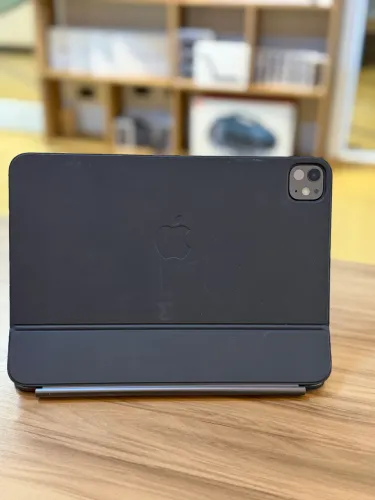 iPad Pro 11 M4 256GB WI-FI + Magic Keyboard | loja física | 6 meses de garantia