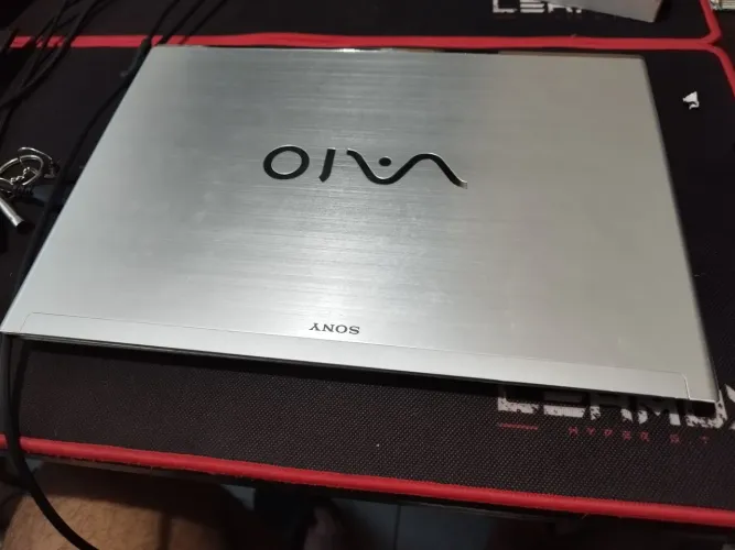 Sony Vaio i5/6GB/HD500 alguns detalhes